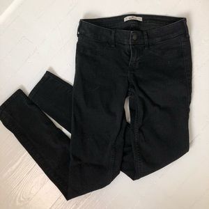 NWOT Hollister Black Skinny Jeans